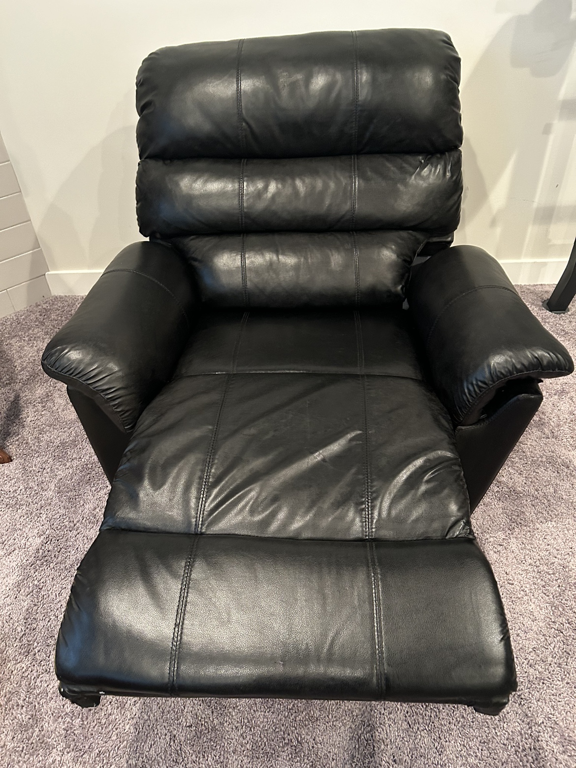 Black Recliner Chair - photo 4