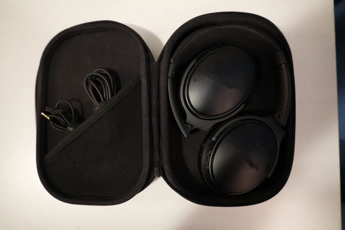 Bose QuietComfort 35 II Wireless Headphones thumbnail
