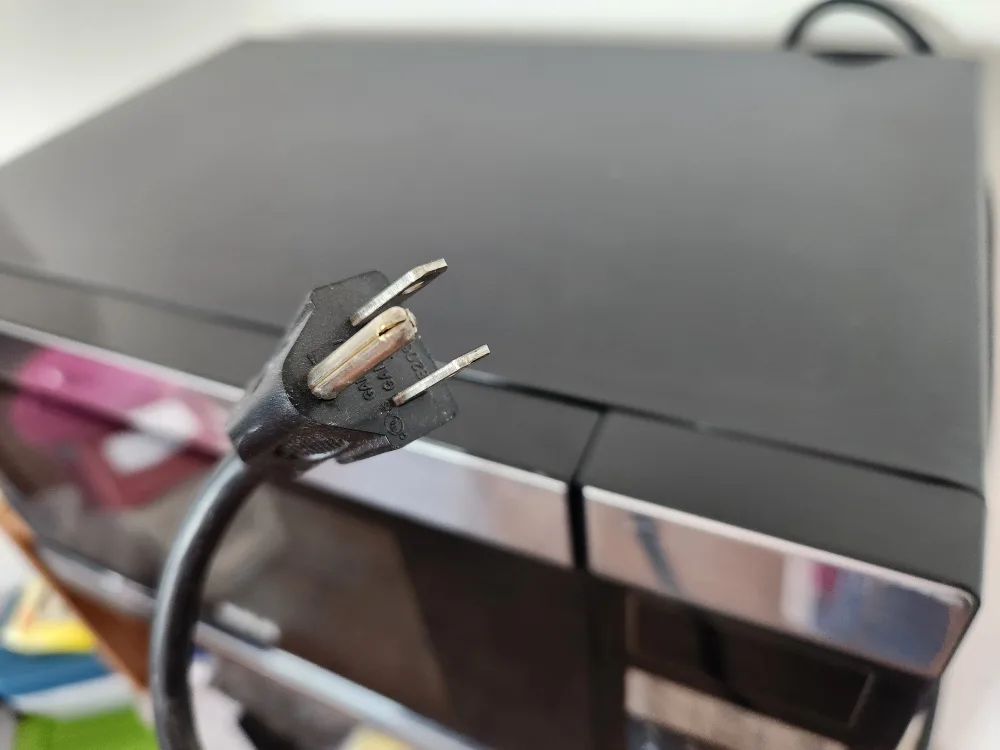 RCA Microwave 0.9 cu ft image indicator(6)