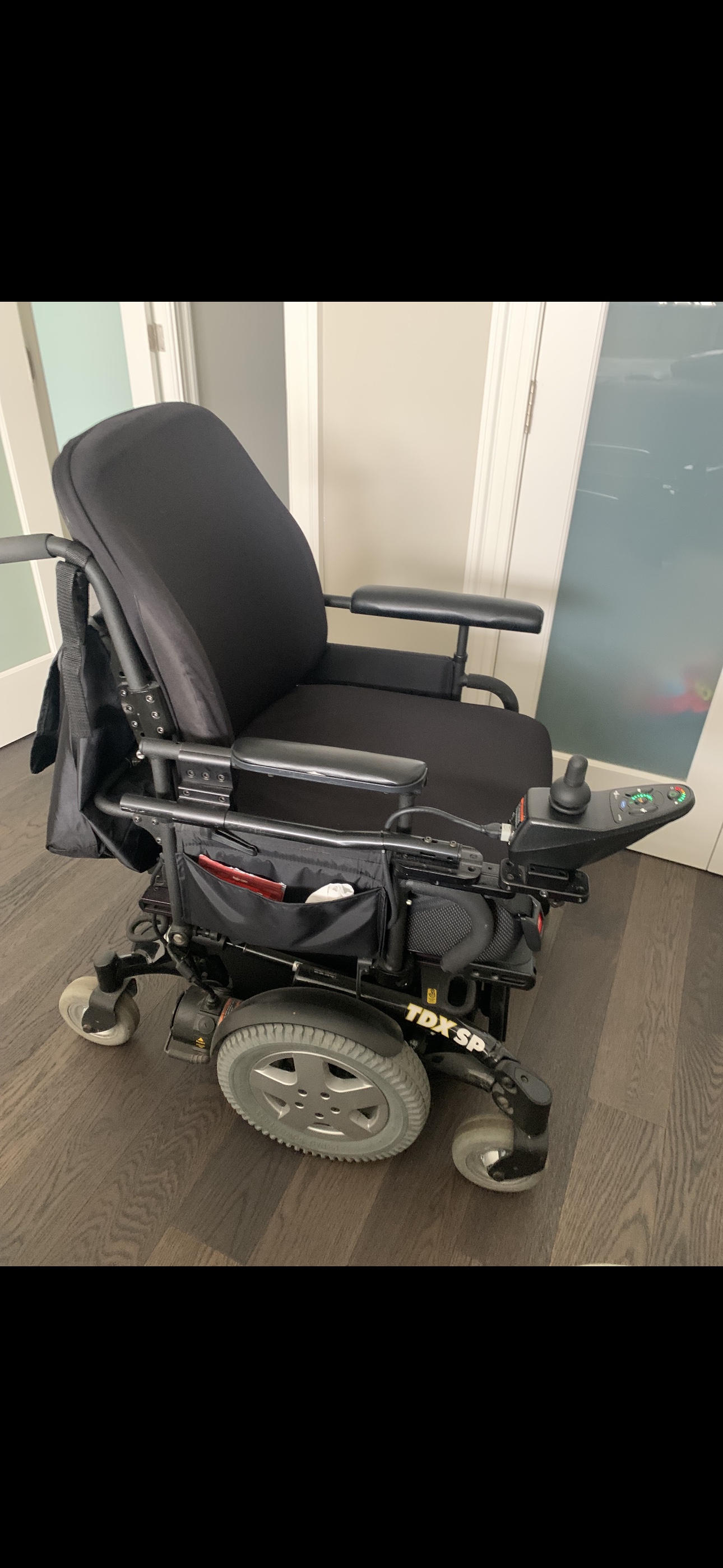 Electric Wheelchair