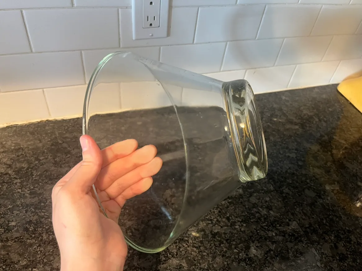 Glass Serving Bowl image indicator(4)