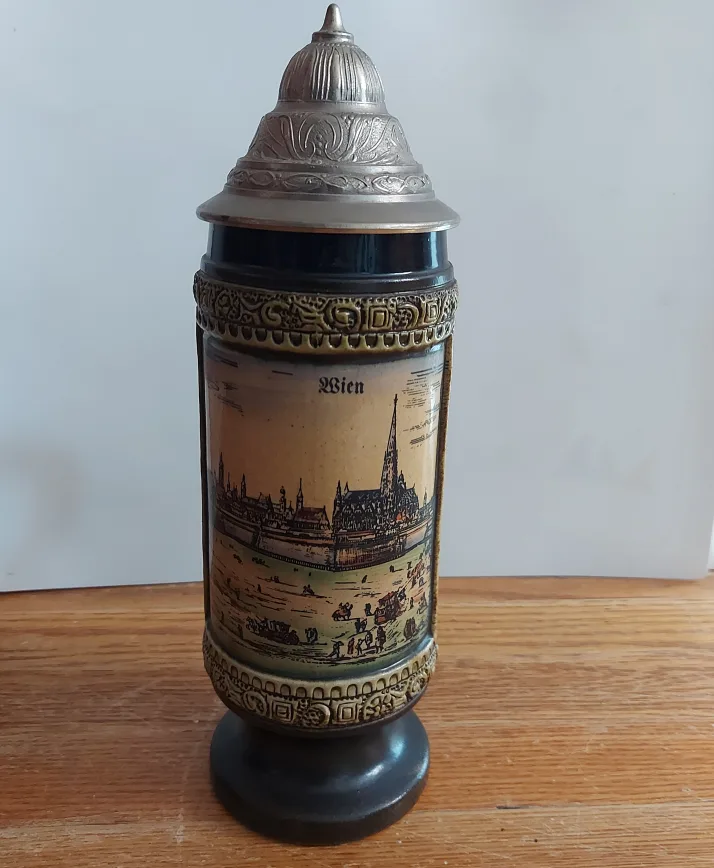 Original Vintage Vienna Beer Stein - NEW image indicator(2)