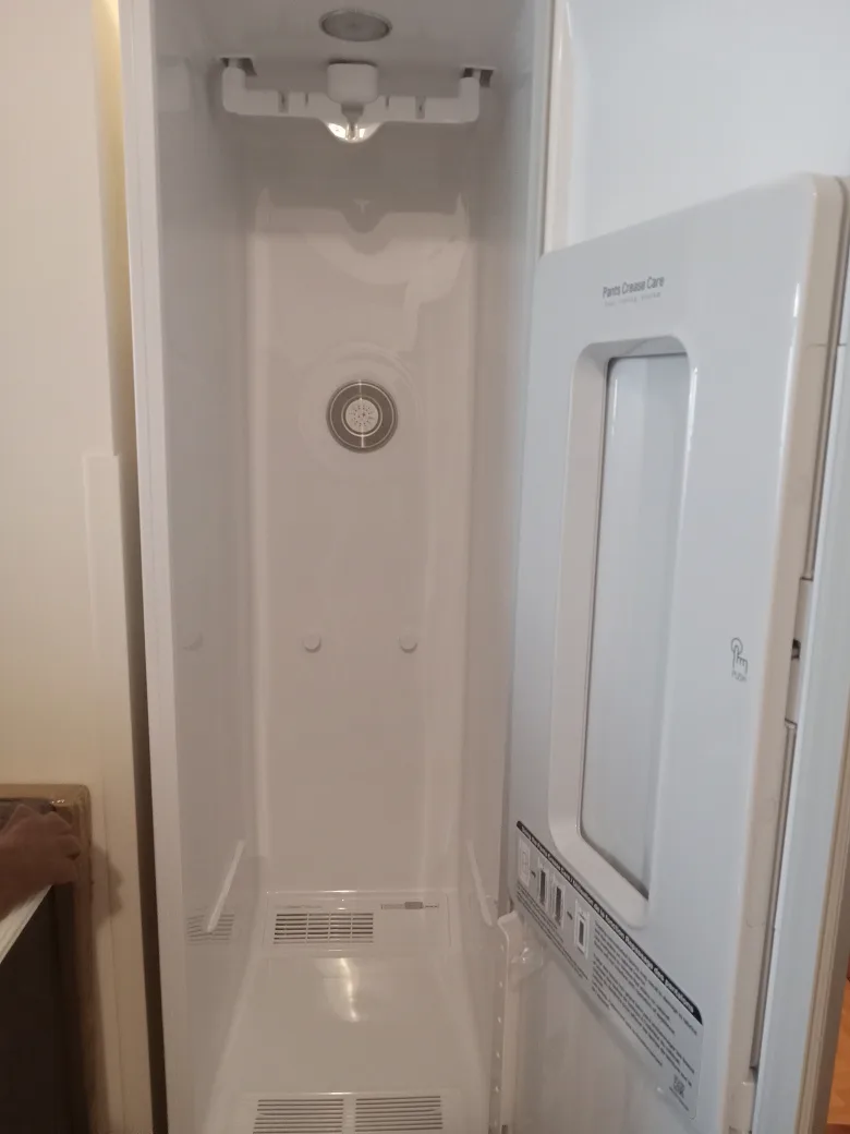 LG Styler Steam Clothing Refresher image indicator(4)