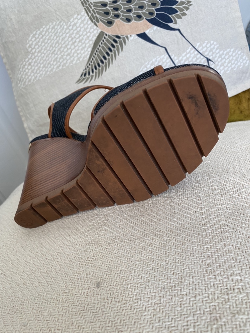 Ladies shoes - photo 4