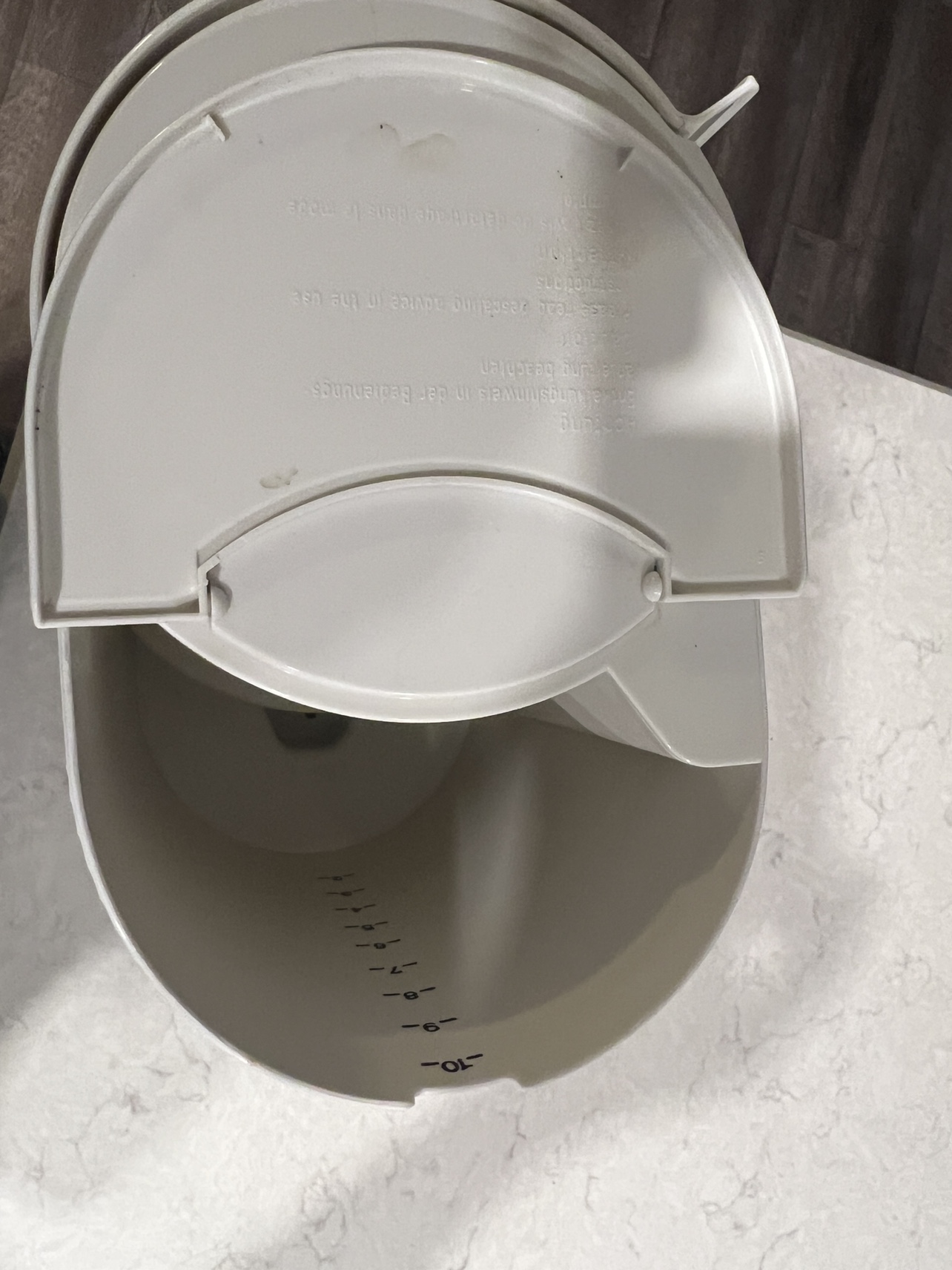 White Coffee Maker - photo 4