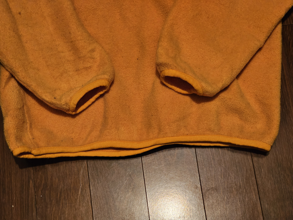 Patagonia Fleece Pullover - Size M - Yellow - photo 3