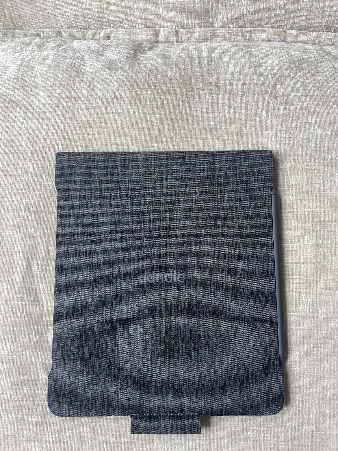 Kindle Scribe (64gb) with Kindle Cover and Premium Stylus - photo 3