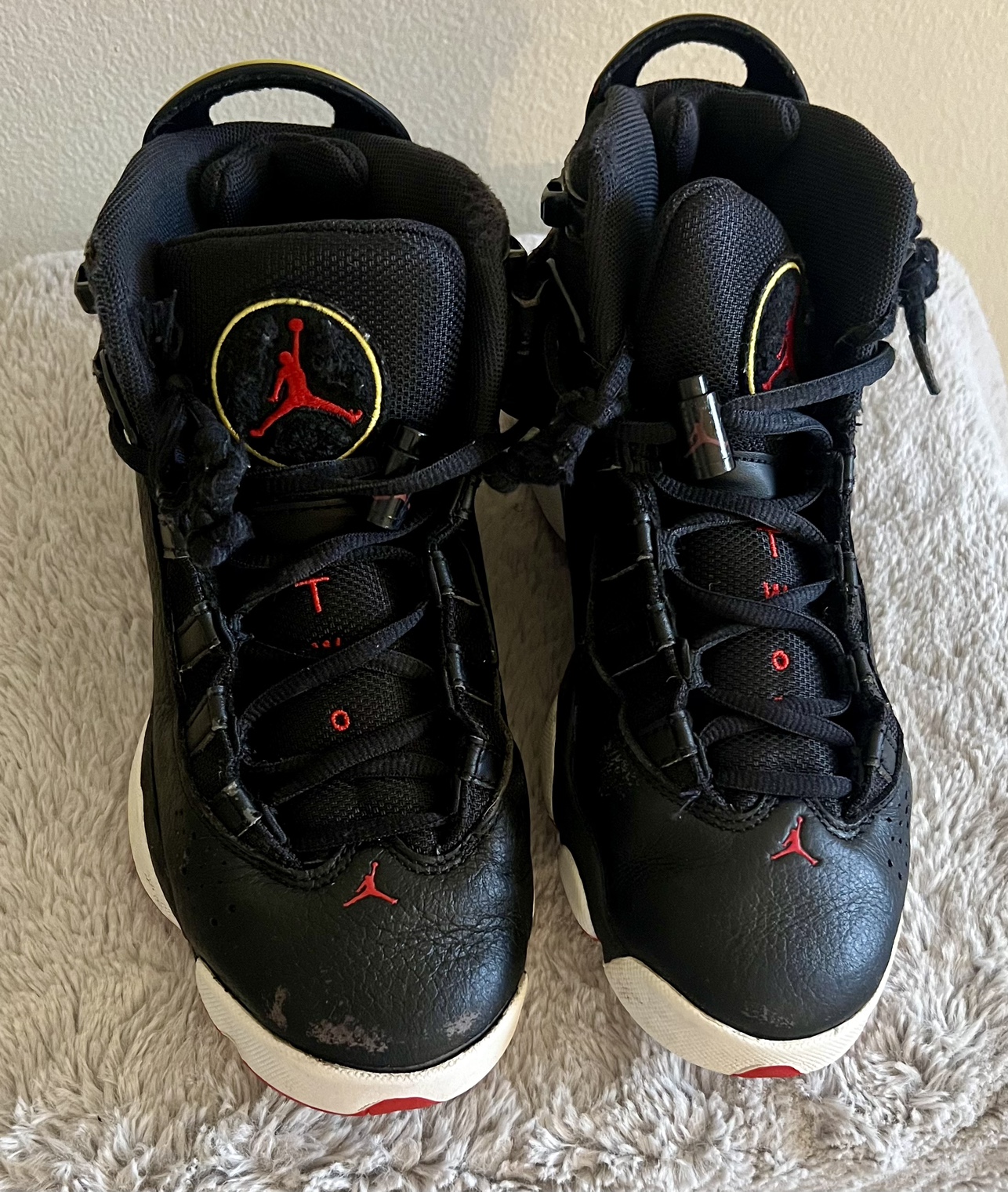 Jordan black and red sneaker size 7 - photo 3