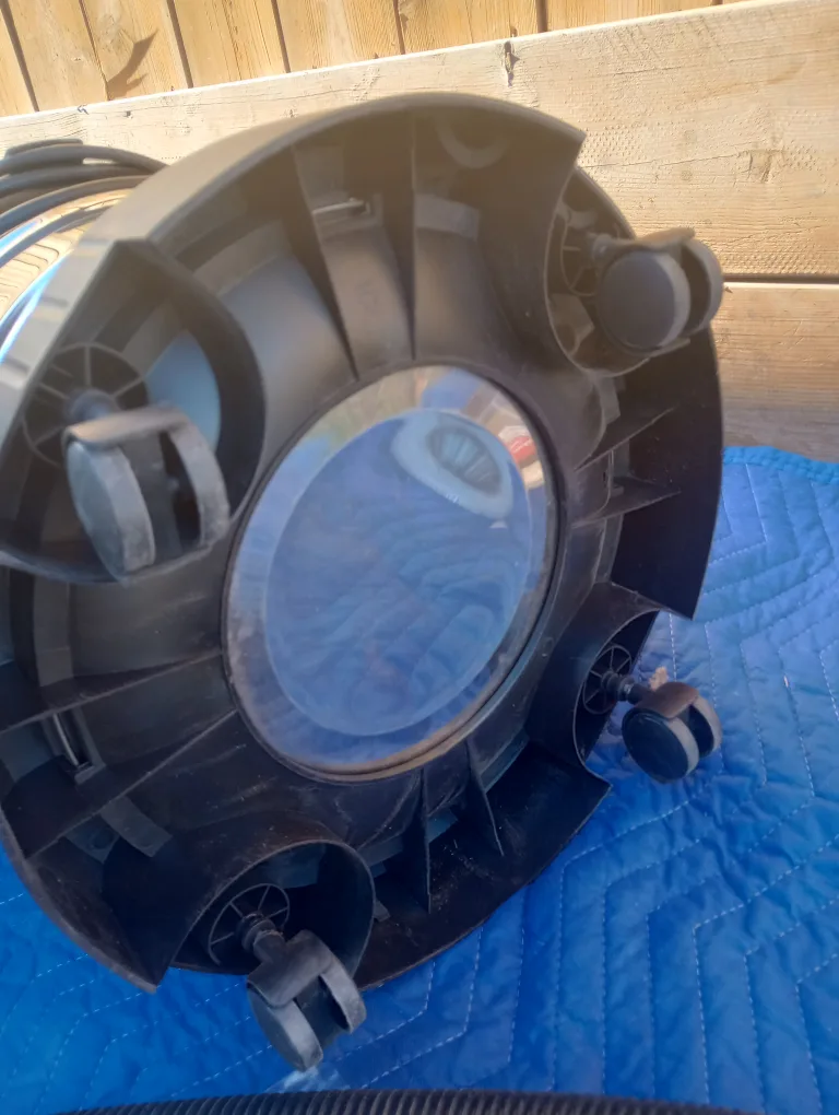 Kubota Wet/Dry Vacuum image indicator(7)