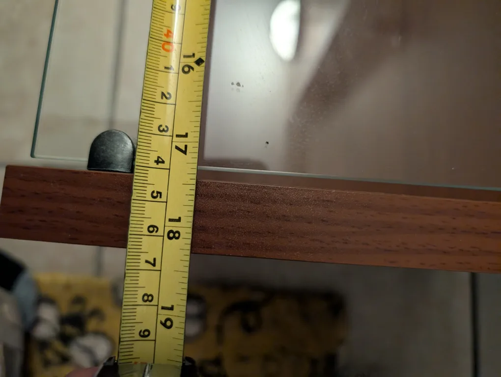 Wood table with glass pane image indicator(4)