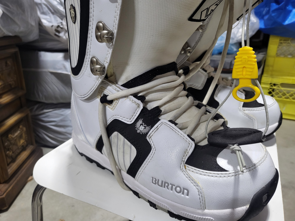 Burton Freestyle Snowboard Boots - photo 3