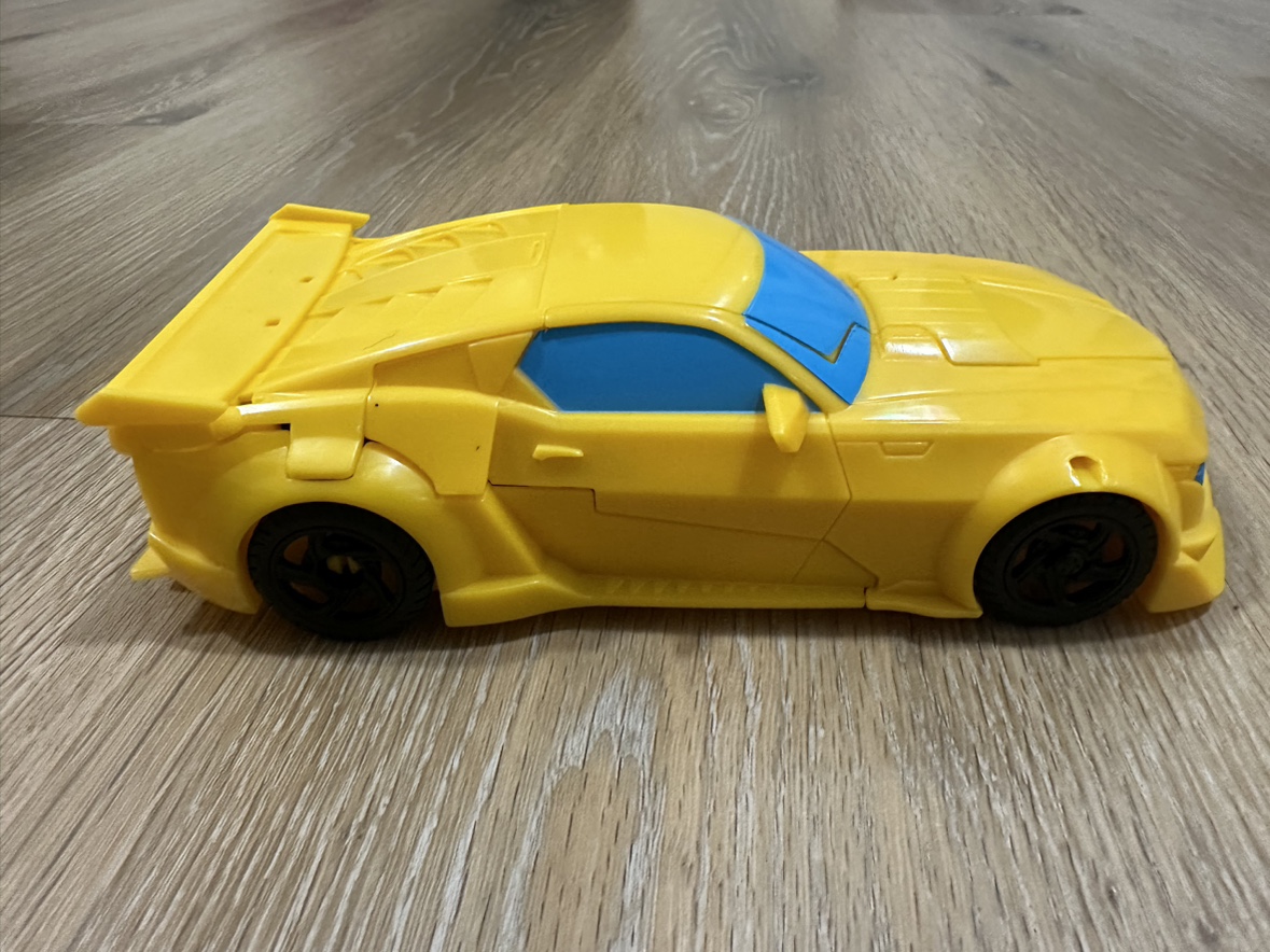 Transformers Bumble Bee - Excellent Condition - photo 3