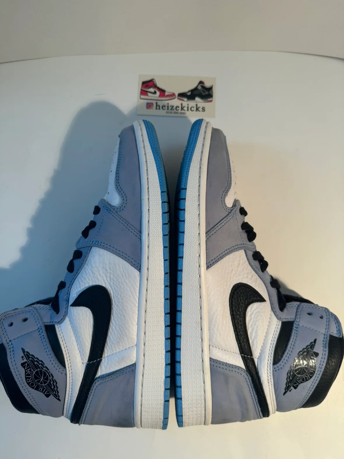 Jordan 1 High University Blue size 9 image indicator(5)