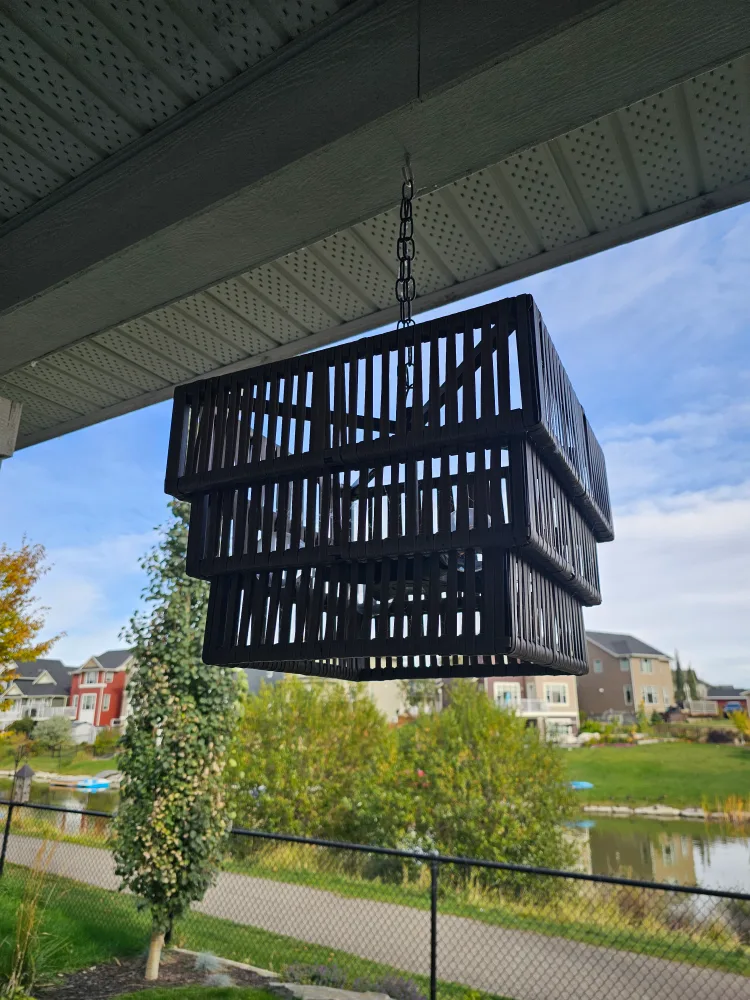 Outdoor Wicker Chandelier image indicator(2)