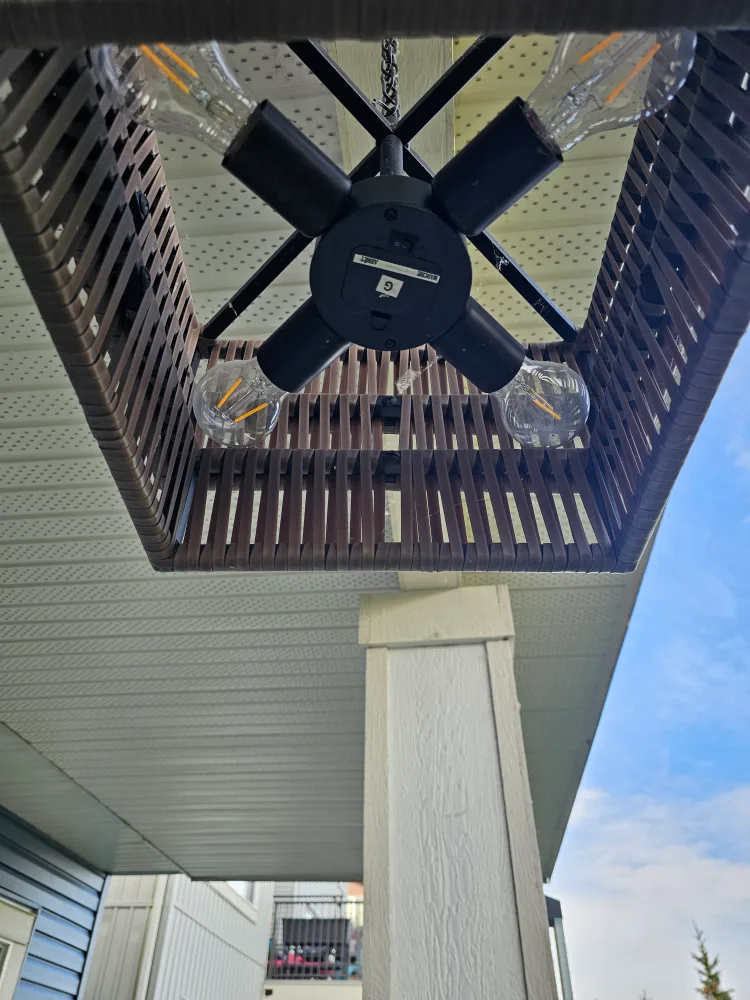 Outdoor Wicker Chandelier image indicator(3)