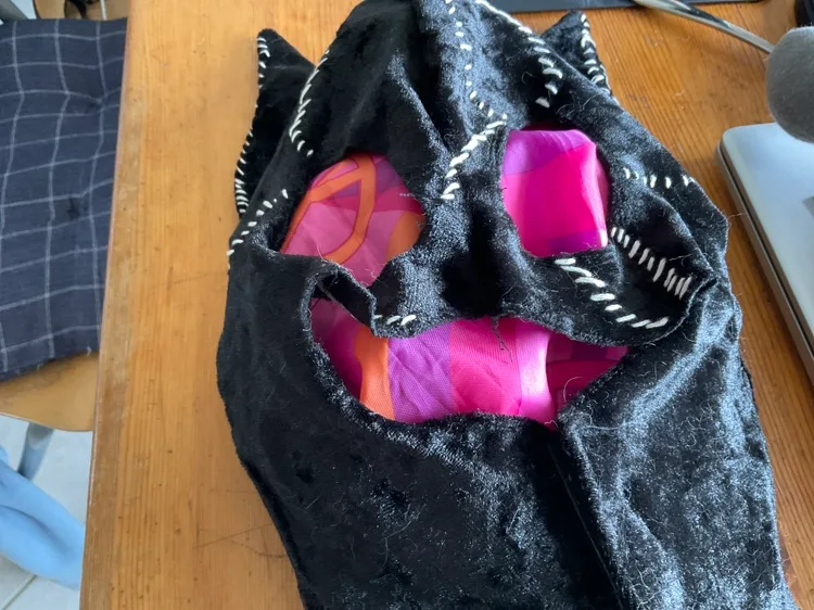 Catwoman Costume image indicator(4)