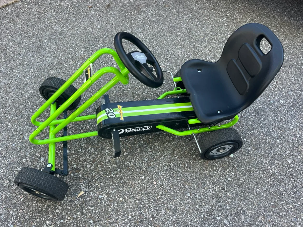 Pedal Ride on Go Kart thumbnail