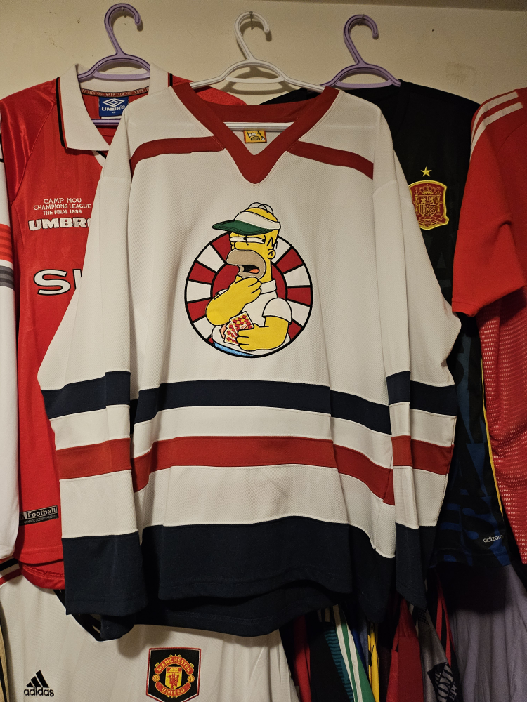 Homer Simpsons Vintage hockey jersey