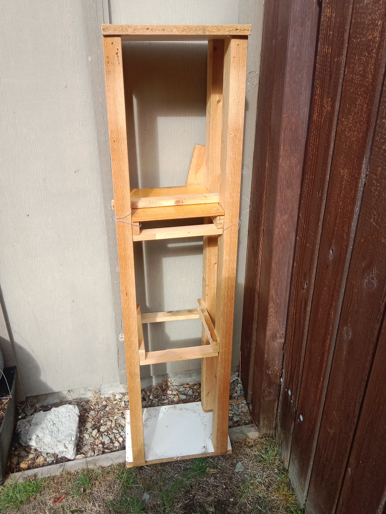 Wooden Shelf Unit - photo 3