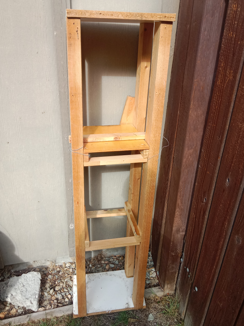 Wooden Shelf Unit - photo 4