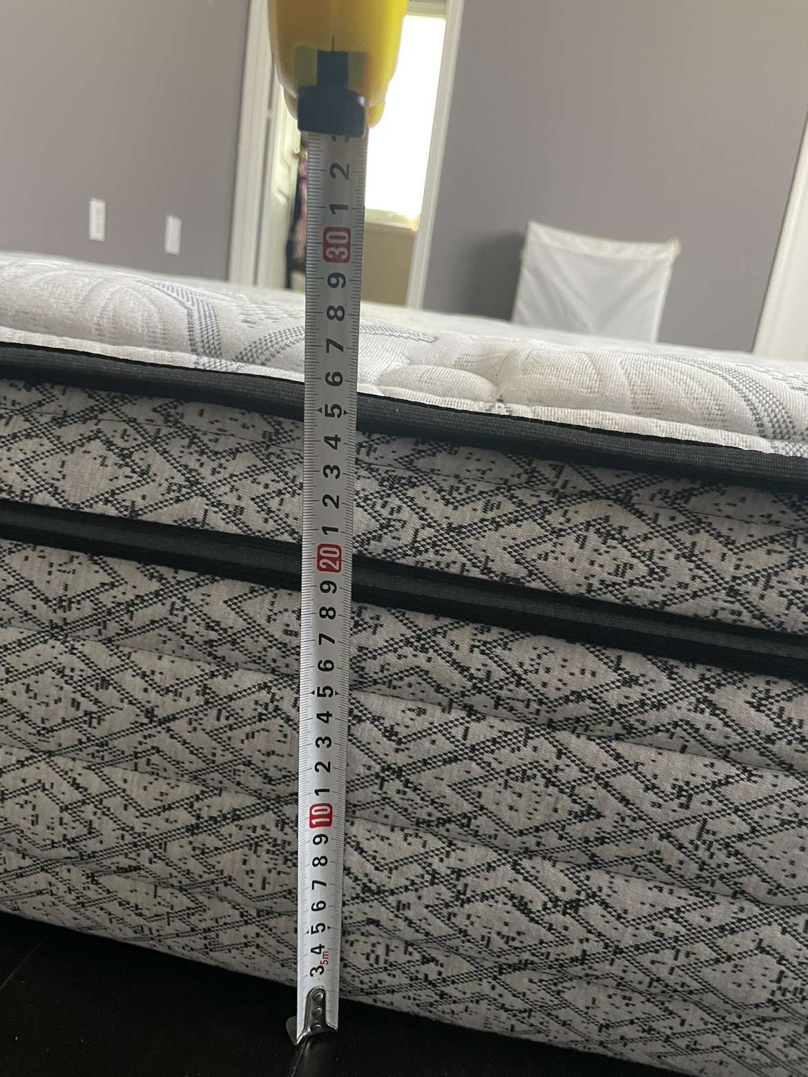 Sealy Posturepedic Mattress