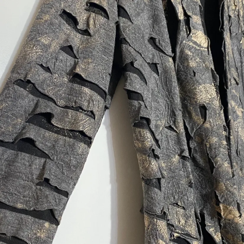 Frank Lyman Design Grey and Gold Cardigan image indicator(3)