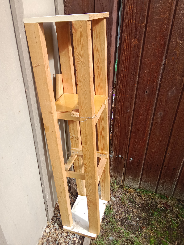 Wooden Shelf Unit - photo 2