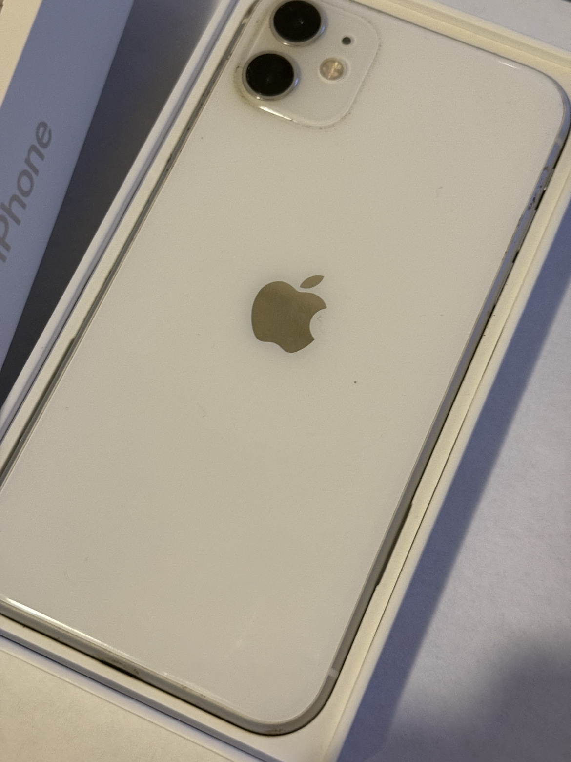 iPhone 11 64 GB White Perfect condition - photo 3