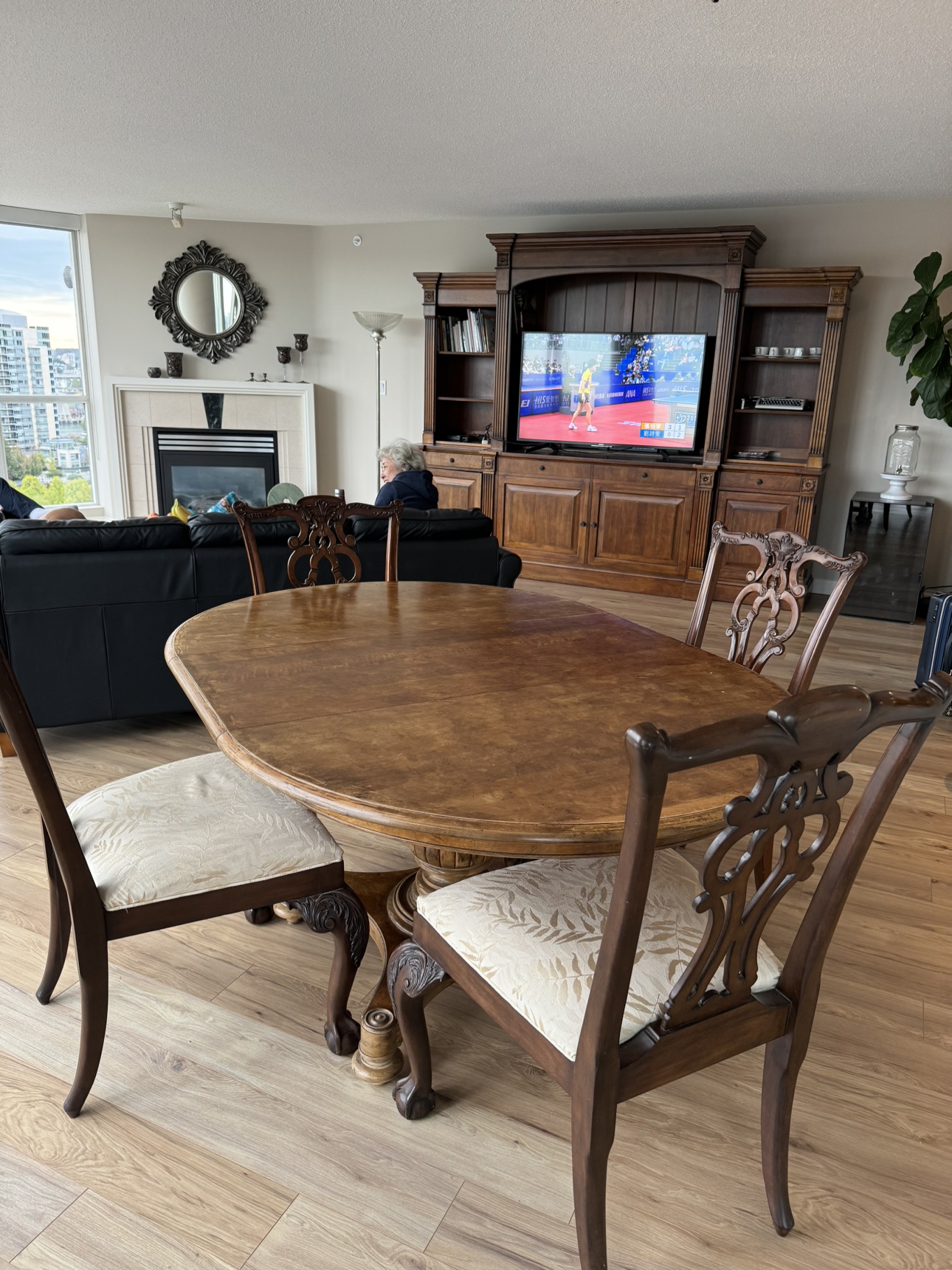 Extendable Table