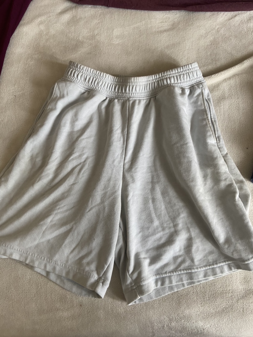 ✨FREE ✨ assorted athletic wear - photo 5