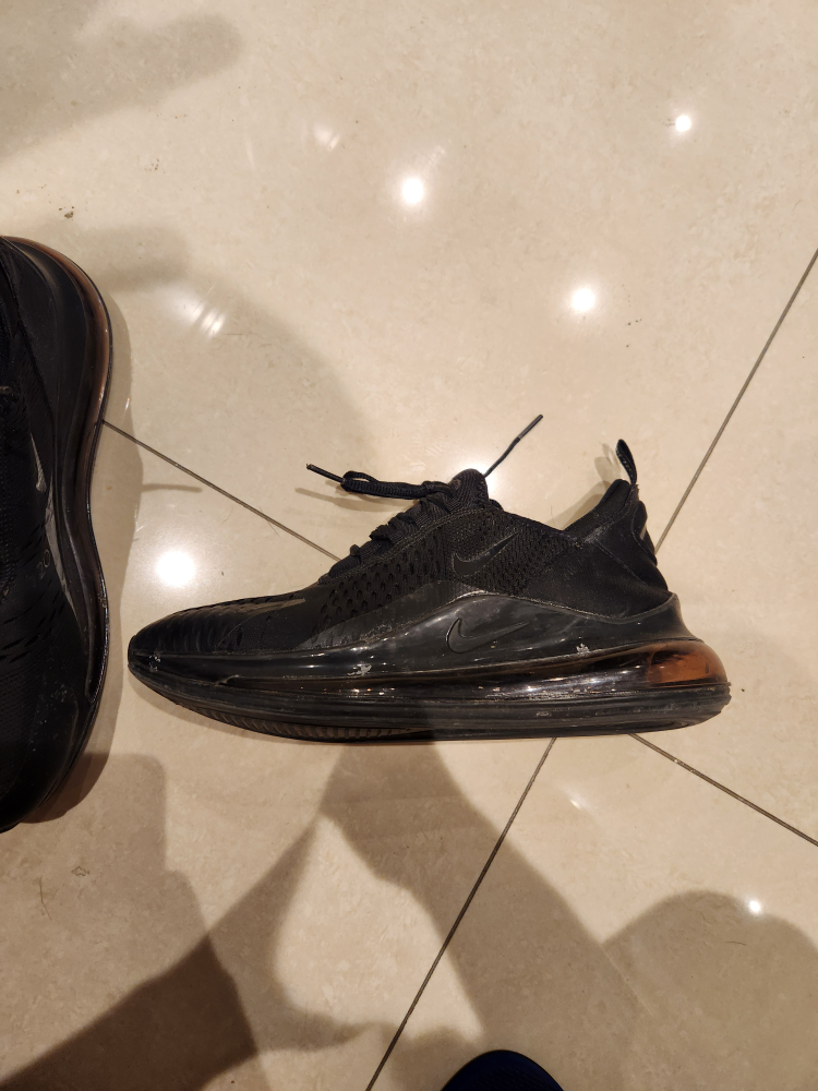 Nike Air Max 270 Sneakers - photo 2