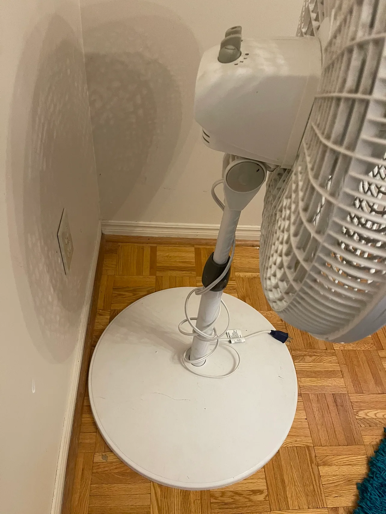 Lasko Stand Up Fan image indicator(3)