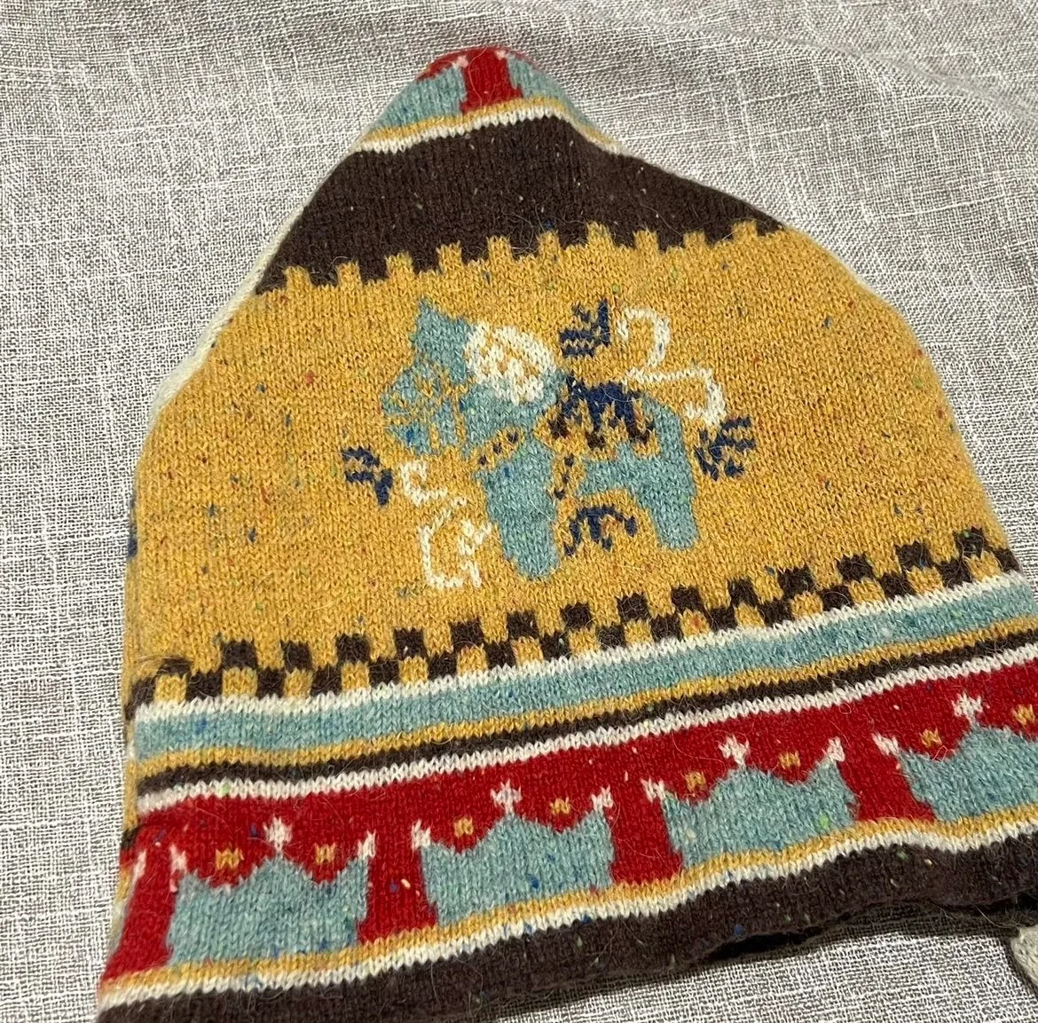 🦙🩵NWOT Igloo Scandinavian Wool Blend Beanie thumbnail