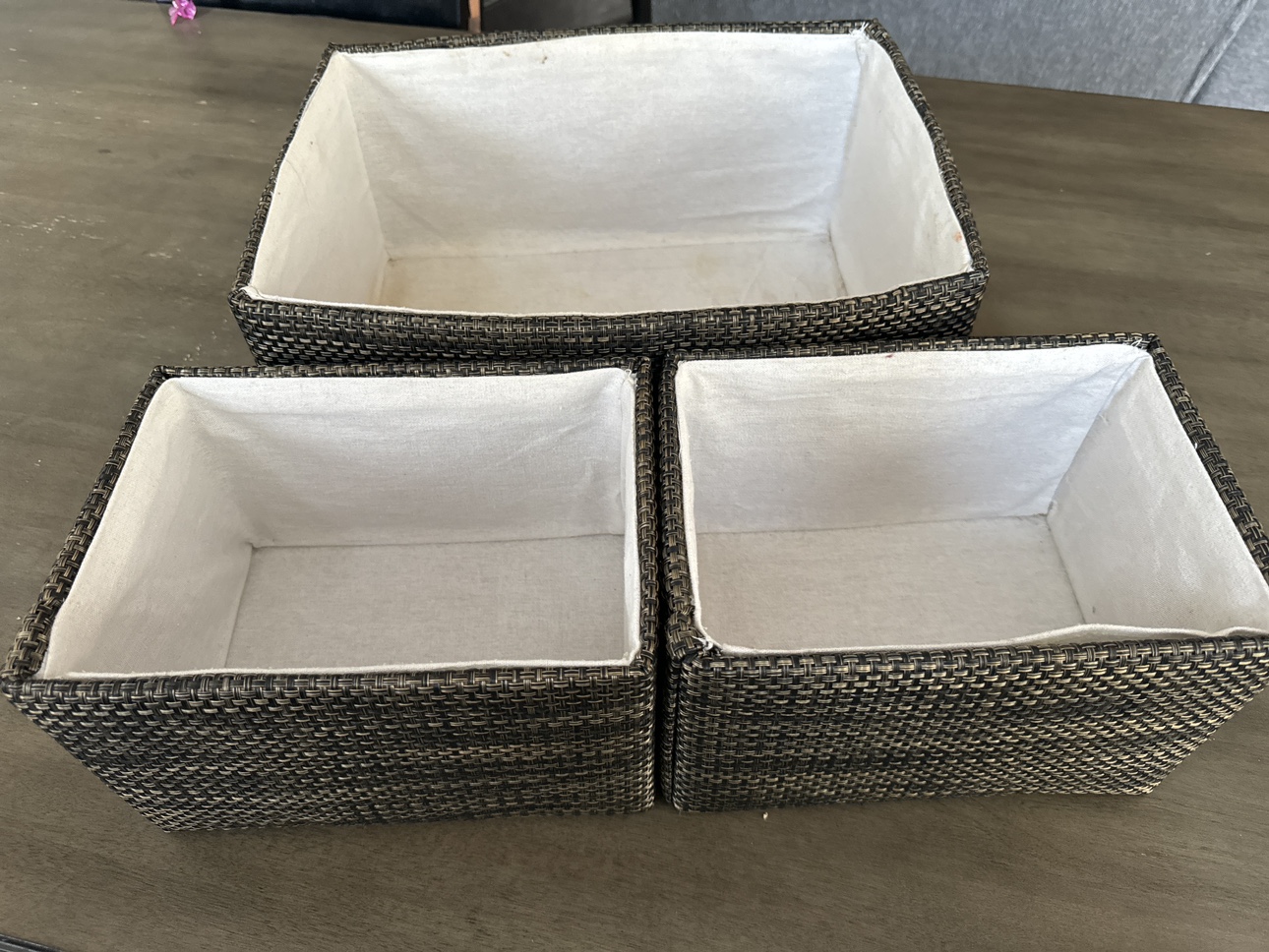 storage baskets/bins