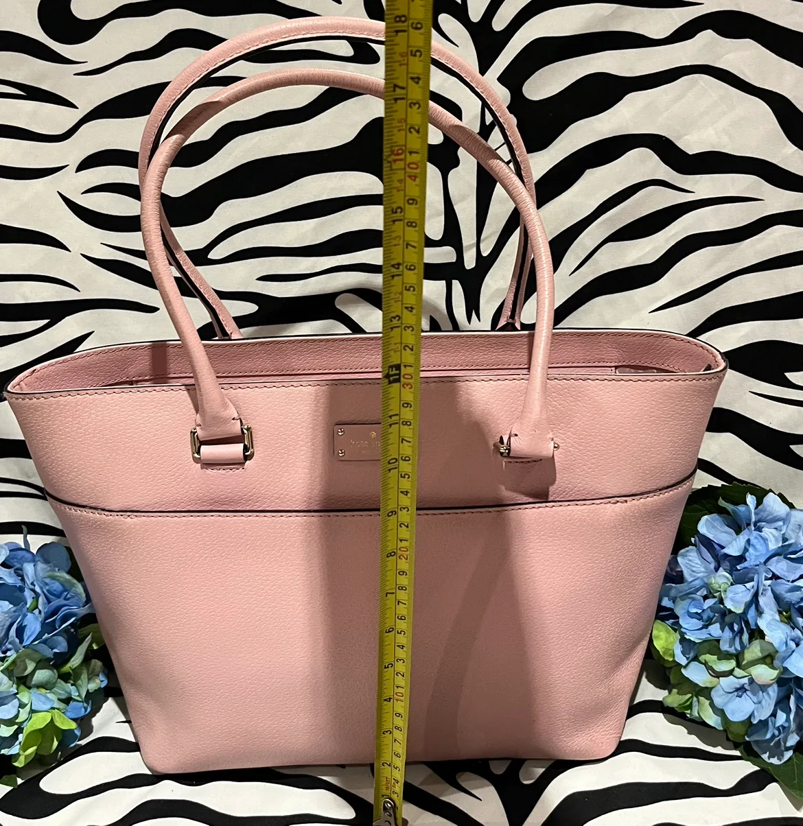 Kate Spade Large Pink Tote Bag/ Purse image indicator(7)
