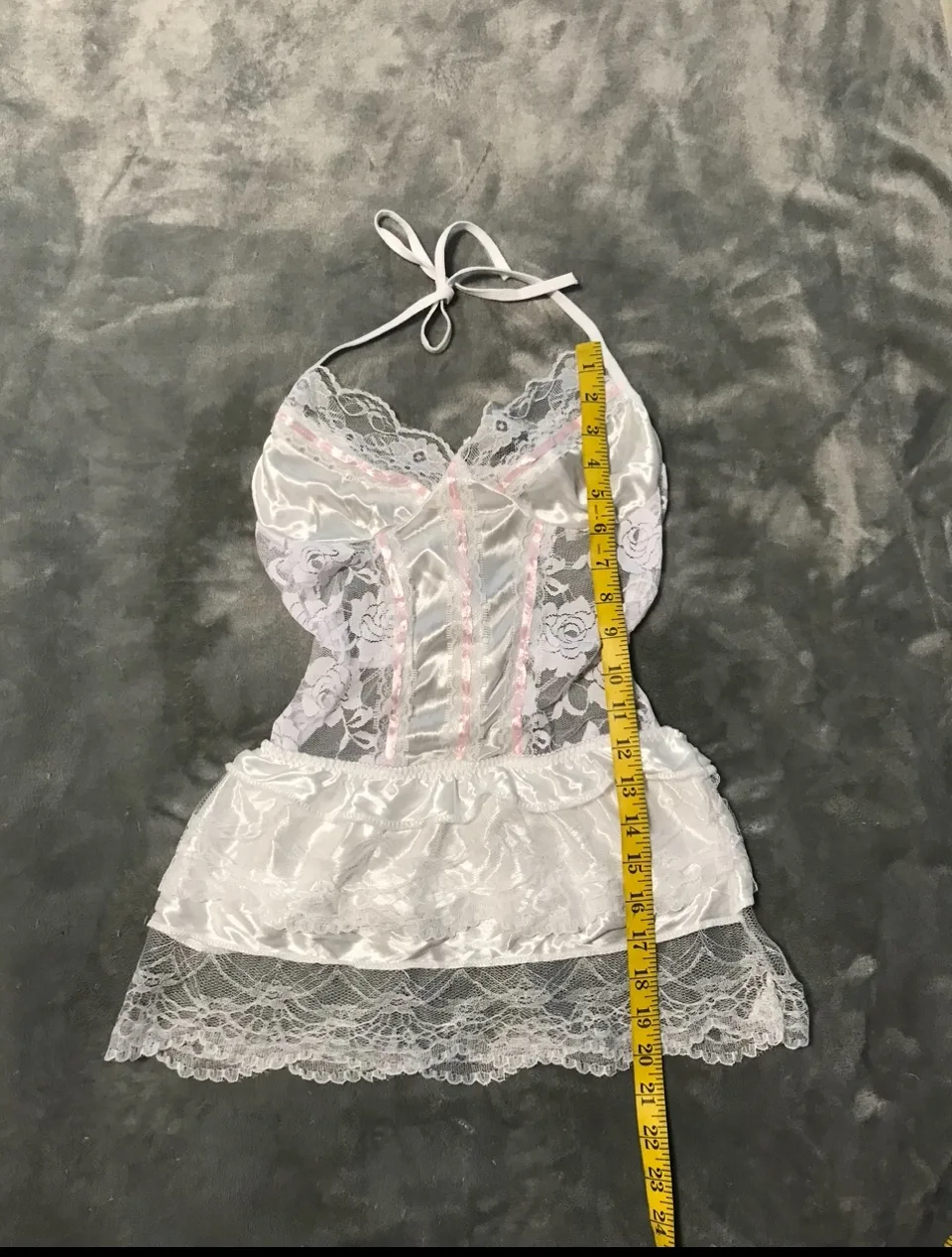 Black & White Frilly Lace Costumes image indicator(7)