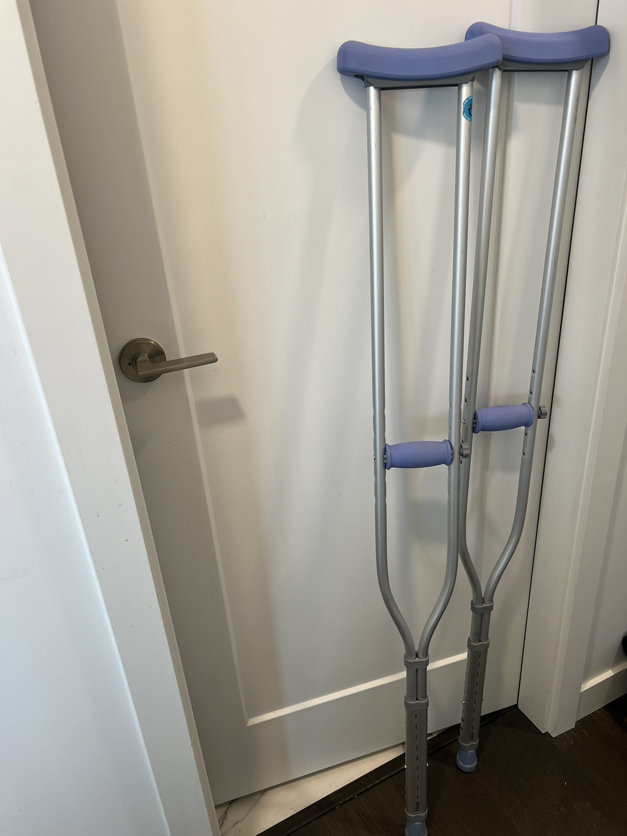Pair of Crutches - photo 2