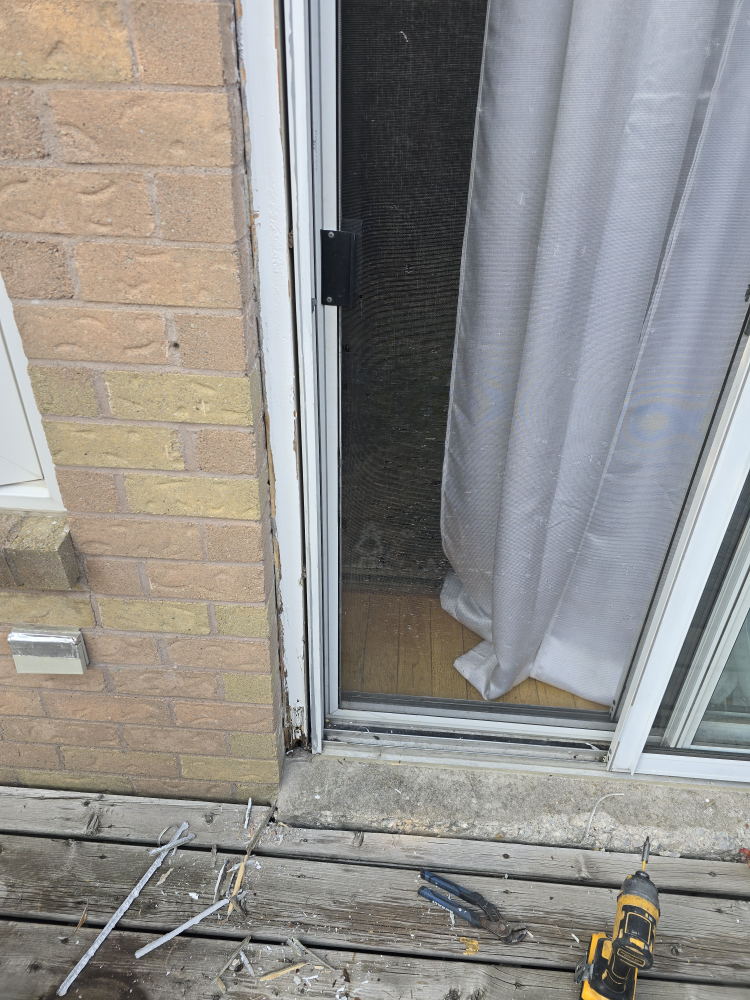 Sliding Patio Door frame rotten - photo 2