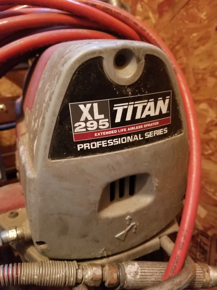 Titan XL 295 Airless Sprayer
