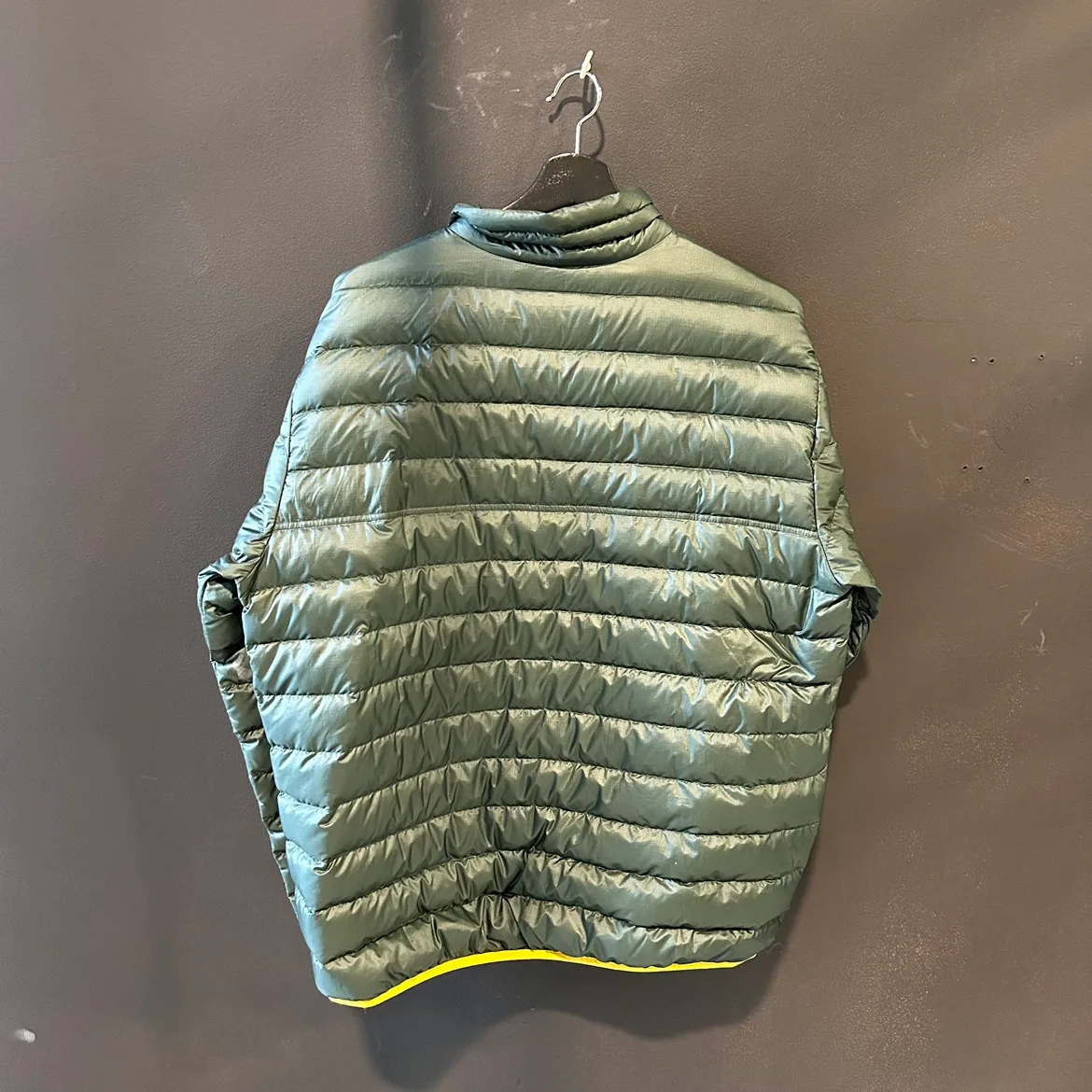 Patagonia Men's Down Sweater Pullover - Size Large image indicator(4)