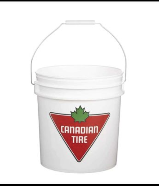 Bucket with Airtight Lid, 7.5 L Food Safe Storage Container