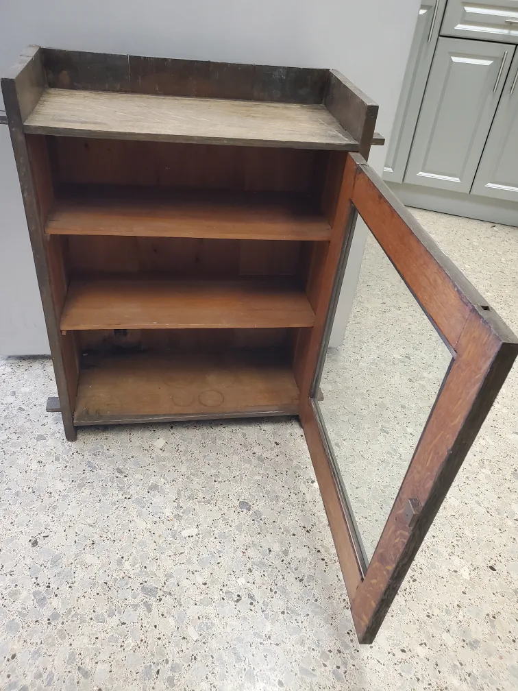 Antique Arts and Crafts Quarter Cut Oak Cabinet image indicator(2)