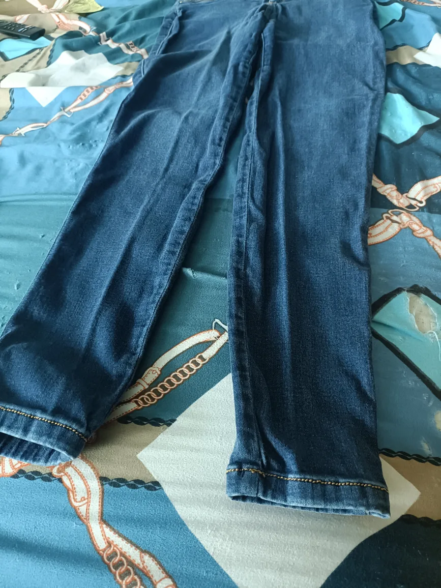 Studio F Jeans image indicator(3)