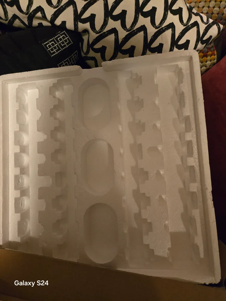 Glass Chess Set, Backgammon & Checkers image indicator(4)