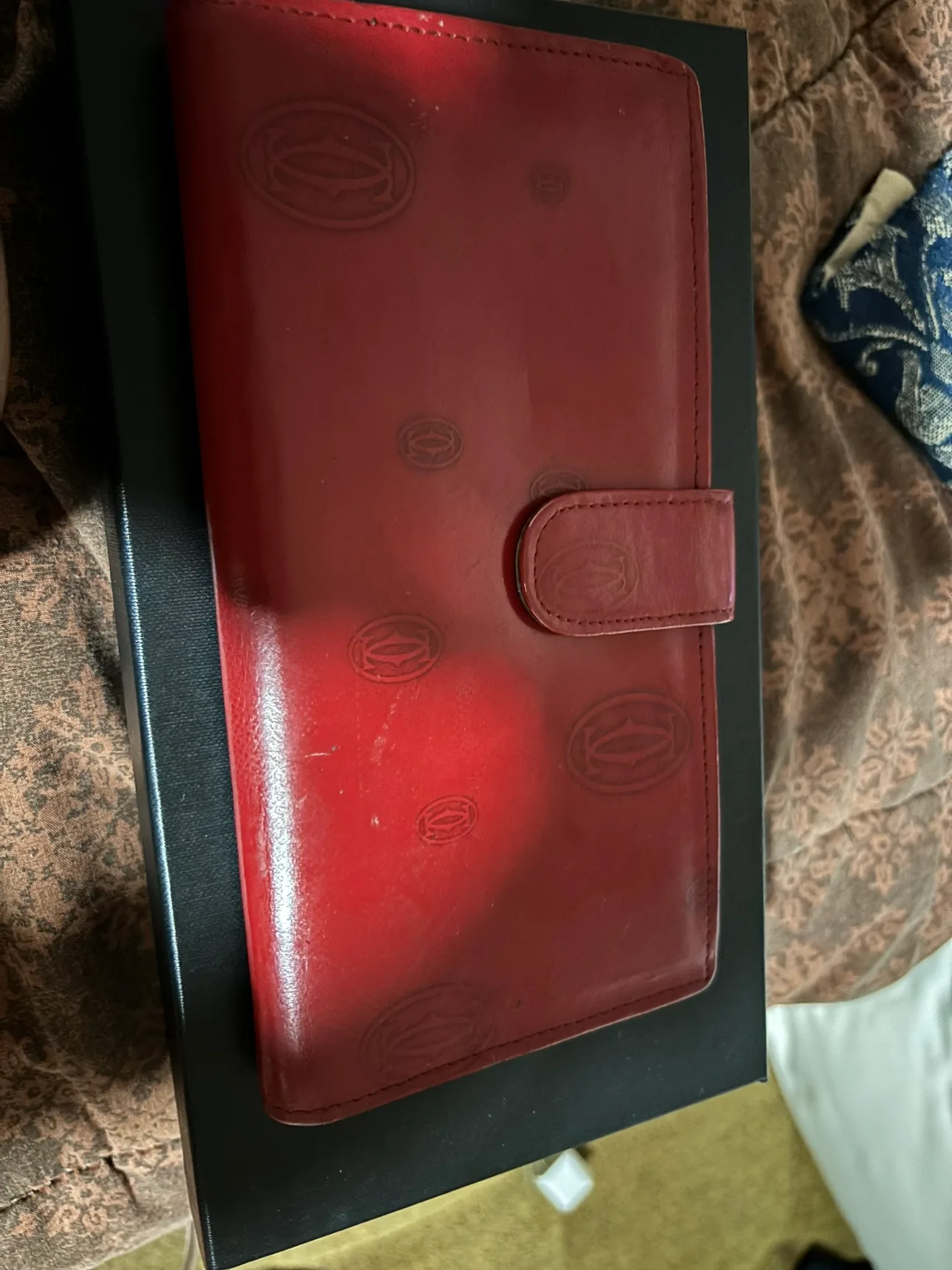 Cartier wallet thumbnail