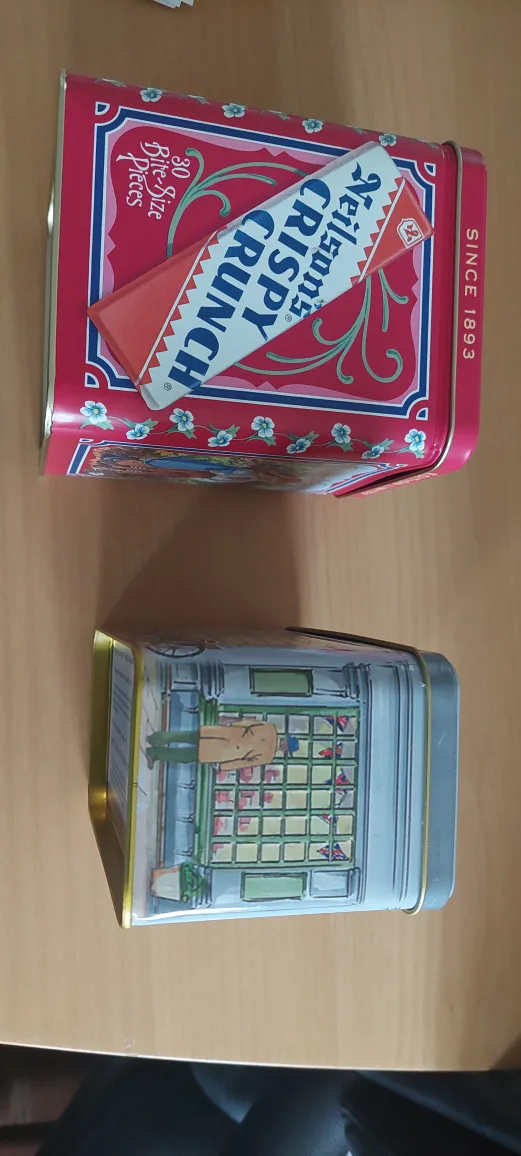 Vintage Neilson's Tins image indicator(5)