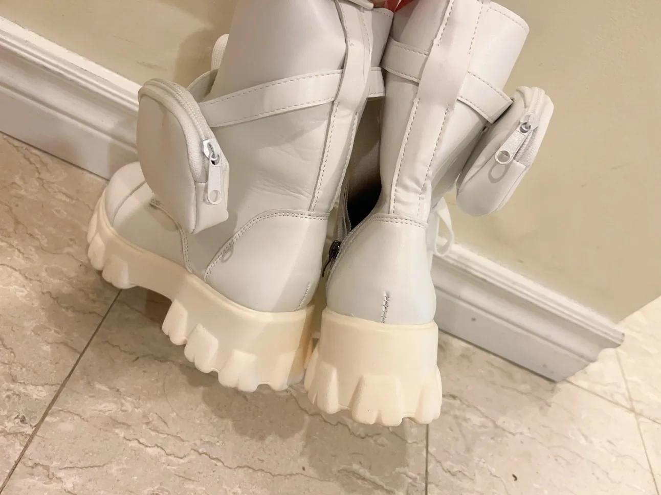 White Platform Boots with Side Pockets image indicator(3)