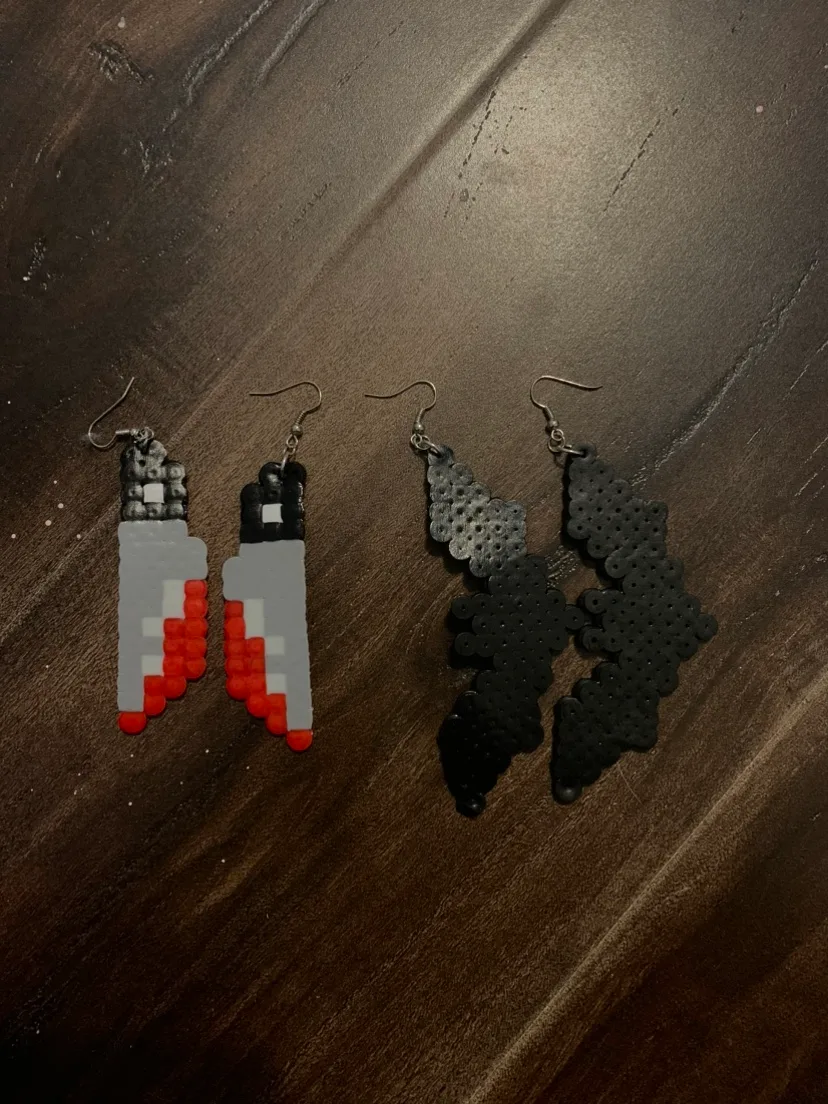 Perler Bead Keychains, earrings image indicator(8)