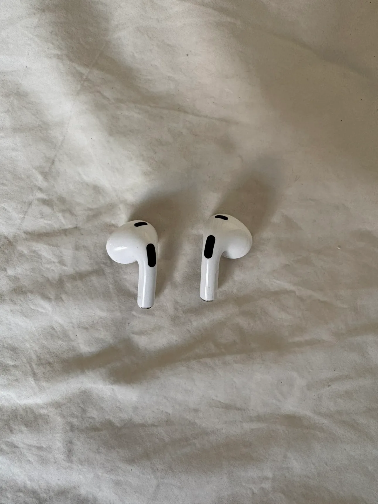 Apple AirPods 2nd Generation image indicator(7)