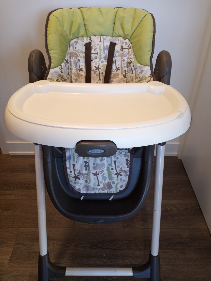 Graco high chair - from baby to toddler